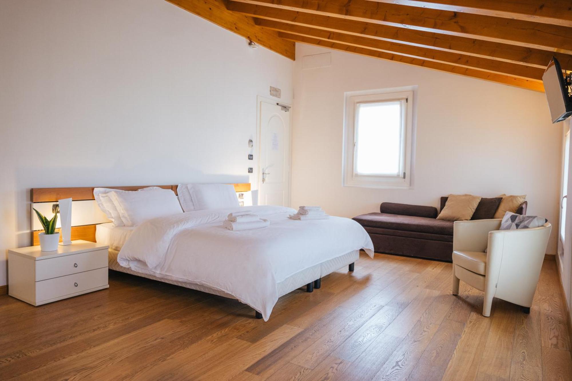 Agriturismo Podere Dell'Angelo Pasiano Di Pordenone Exterior foto
